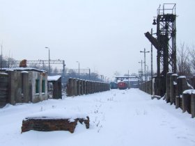 Zima w Parowozowni, zasieki węglowe