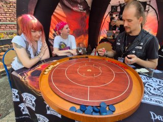 Stacja Fabuła 2025, rozgrywka w crokinole