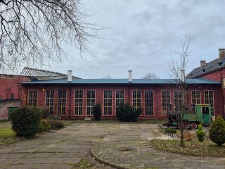 Remont dachu hali maszyn, wyremontowana połać